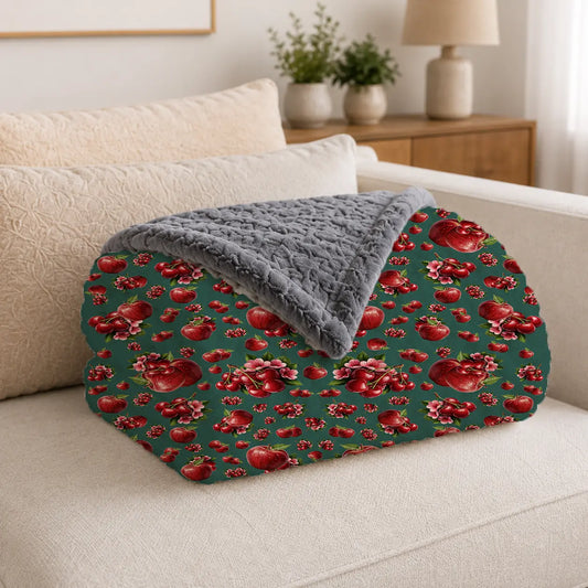 Plush Blanket Apples & Cherries – Soft Fleece
