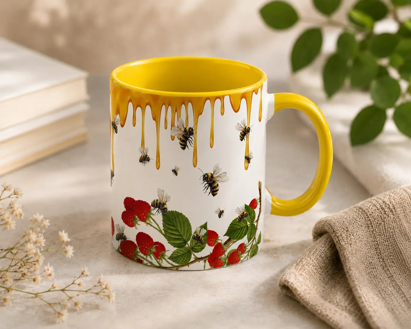 Ceramic Mug Bees & Raspberries – Yellow Handle 350ml
