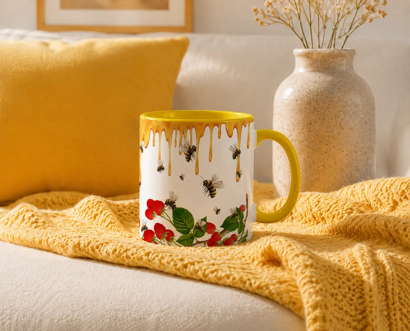 Ceramic Mug Bees & Raspberries – Yellow Handle 350ml
