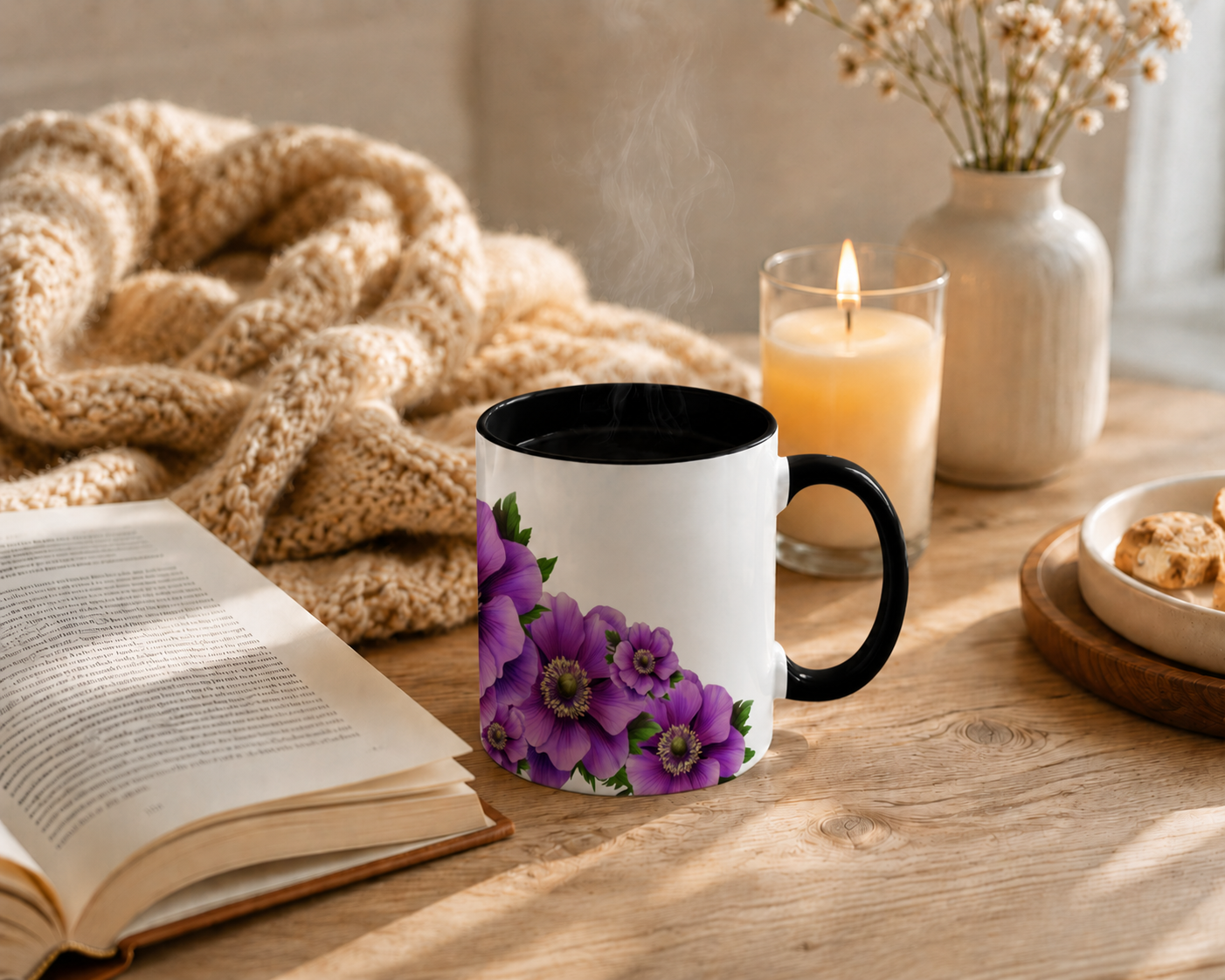 Paarse Anemonen – Keramische Mok met Zwart Handvat